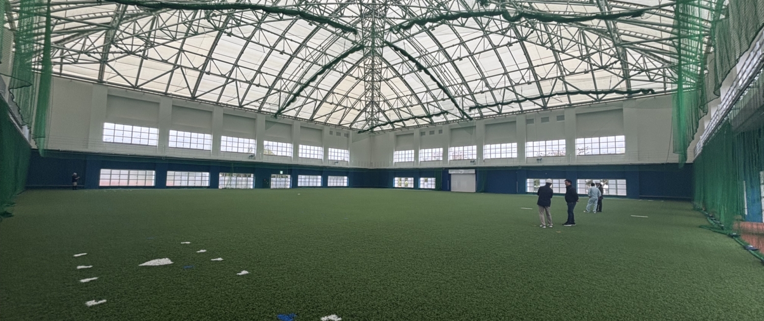 西崎屋内練習場